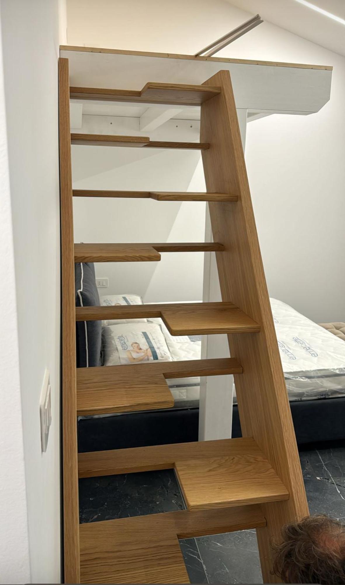 Suite Aurora Crotone Luaran gambar