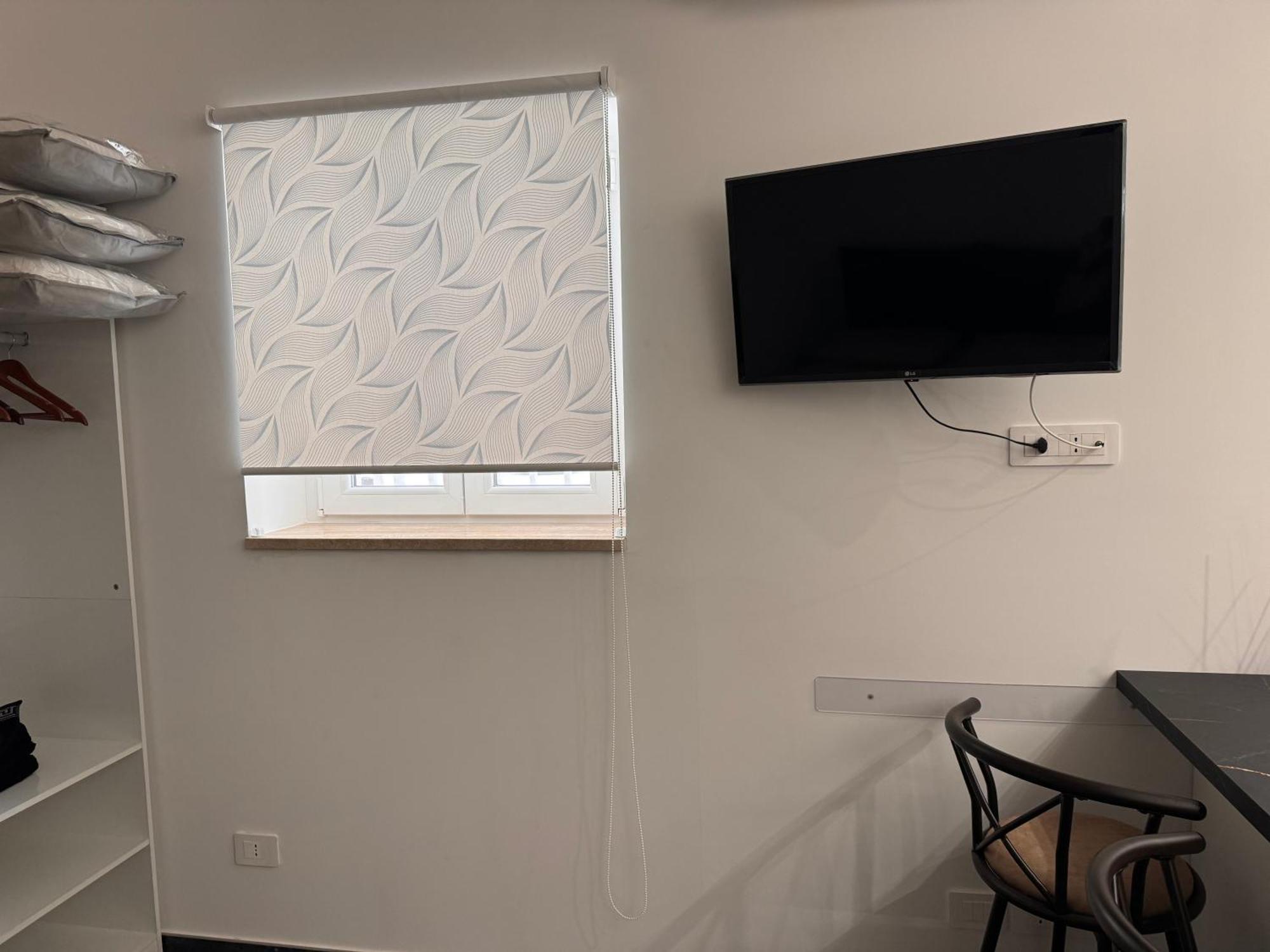 Suite Aurora Crotone Luaran gambar